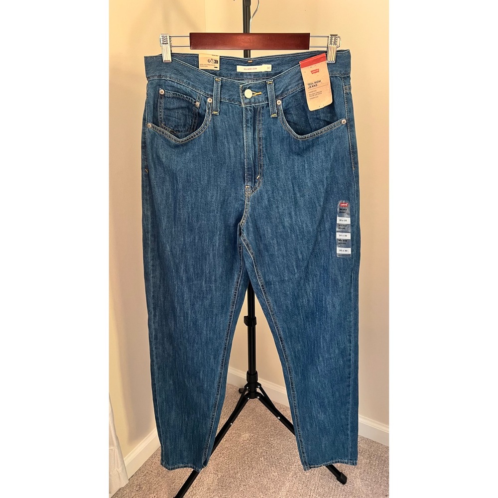Levis 80s Mom Jeans High Rise Tapered Leg Medium Wash Blue Denim 30x30 NWT